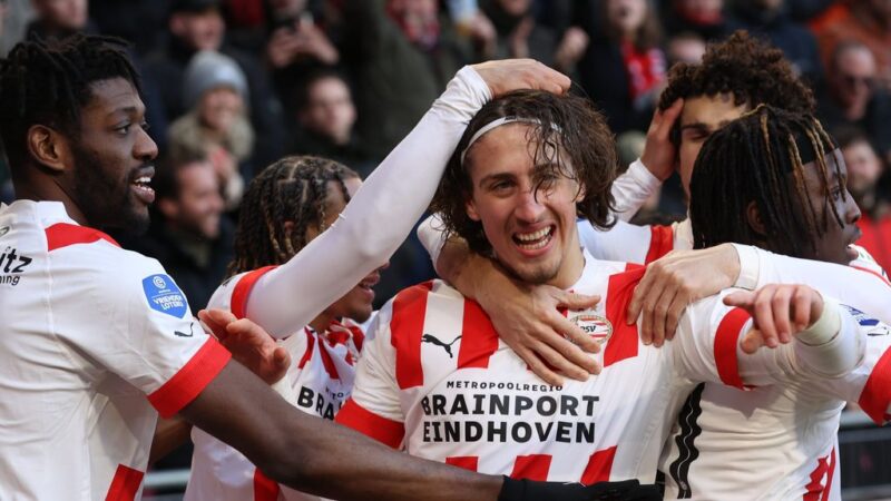26/02/23
            
            Klaassen puts Ajax alongside Vitesse again – Emmen equalize via penalty