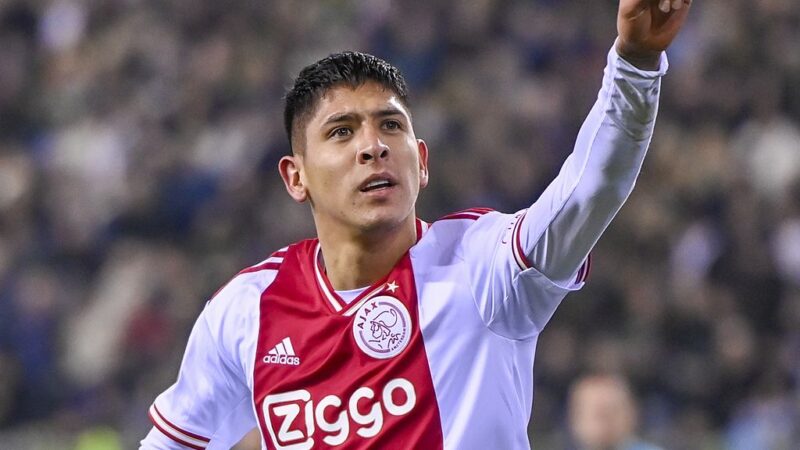 Ajax washes away hangover European elimination with difficult win over Vitesse