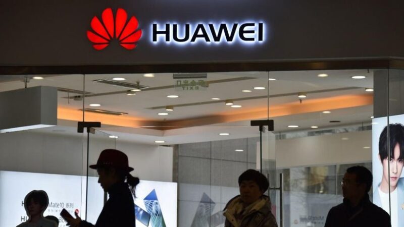 Huawei: Argentina fined US$ 2 million for software imports