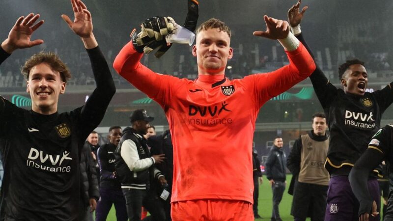 Belgians see first goalkeeper Orange in Verbruggen after heroics against Villarreal