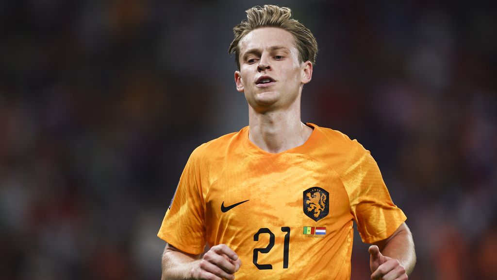 De Jong struggles with hamstring injury, Barça not yet sure how long recovery will take