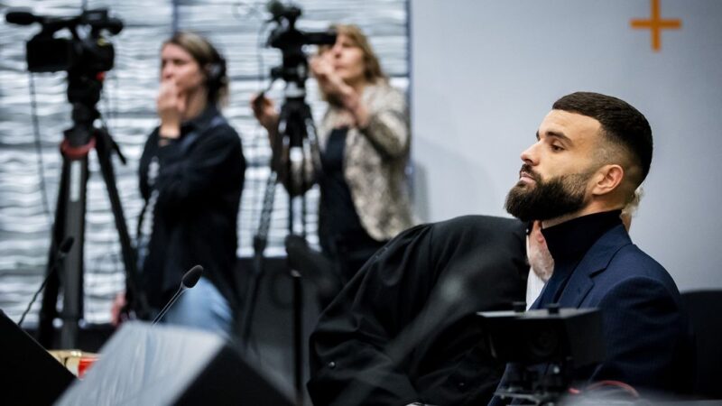 Footballer Vloet admits drinking before fatal accident, prosecutor demands 3.5 years in prison