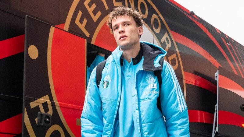 ‘Put Wieffer next to Frenkie de Jong’