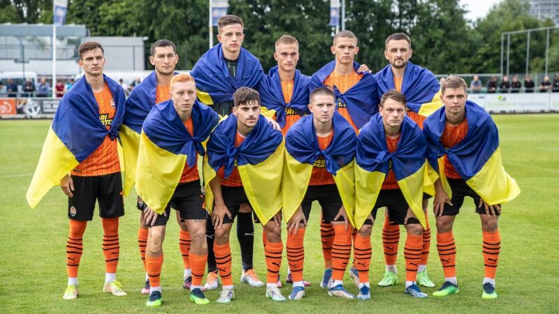 Right in Vlaardingen, Feyenoord opponents Sjachtar began the new season
