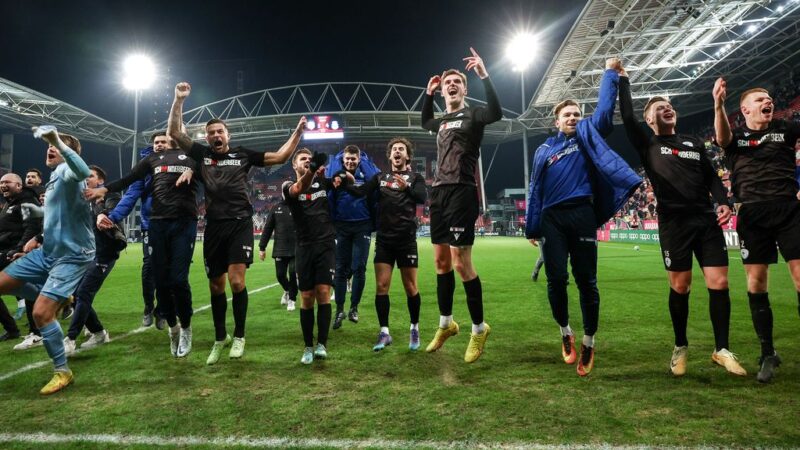 Spakenburg gets permission for cup match with PSV, Feyenoord-Ajax on April 5