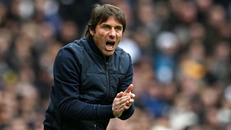 Tottenham puts coach Conte on the street after it set collision course