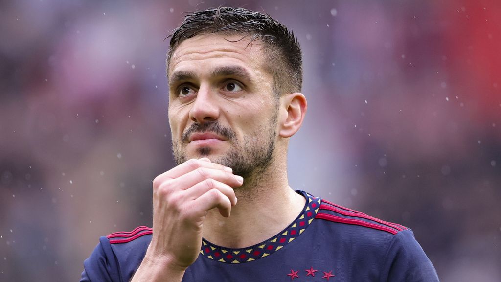 Feyenoord sniffs title, PSV hurts Ajax: premier league summaries
