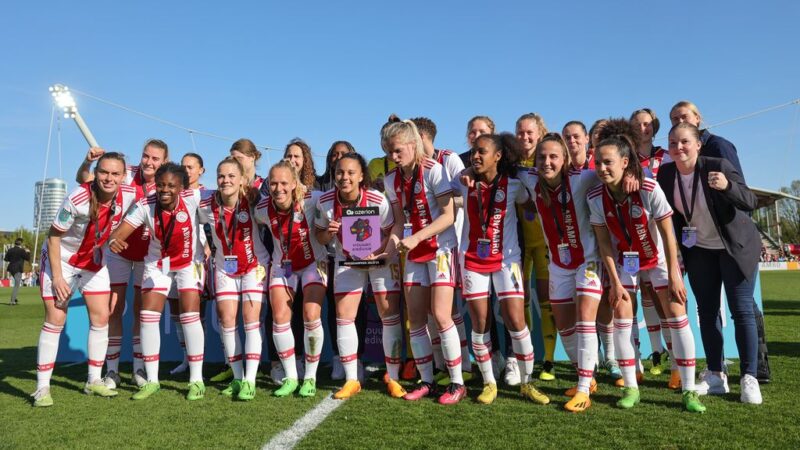 ‘Don’t have anything yet,’ warns Ajax coach Bakker after coup in title race
