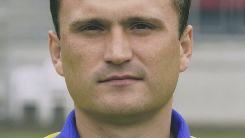 Former soccer player Yuri Petrov died at age 48