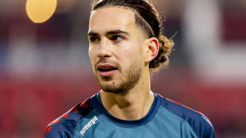 ‘Feyenoord pay 8 million for Zerrouki’ – Injuries for Hazard (PSV) and Berghuis (Ajax)